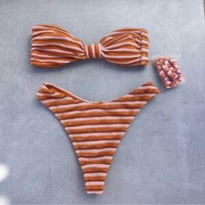 Billabong Tides Terry Skimpy Hike bikini bottom & Betty bandeau bikini top